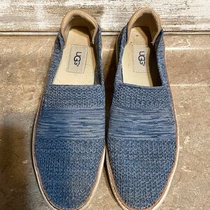 UGG Size 8.5 Ladies Slip on Shoes